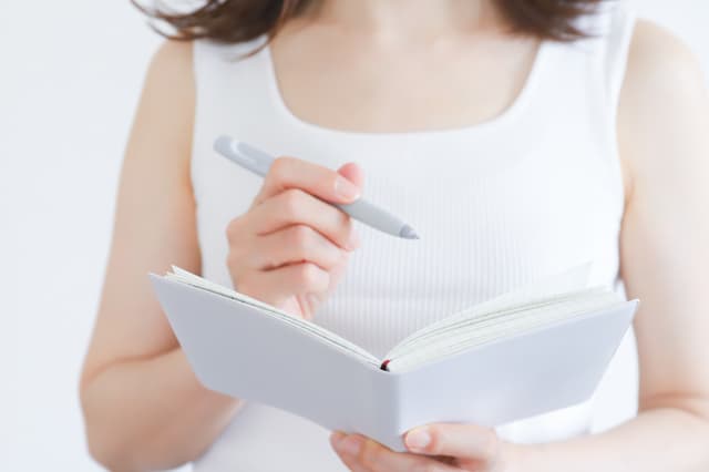 食欲が増すタイミングと生理周期の関係